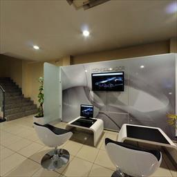 Visita virtual Concesionario Oficial Citroën Terrauto - Grupo MAAS - Visita la exposición Tarrassa